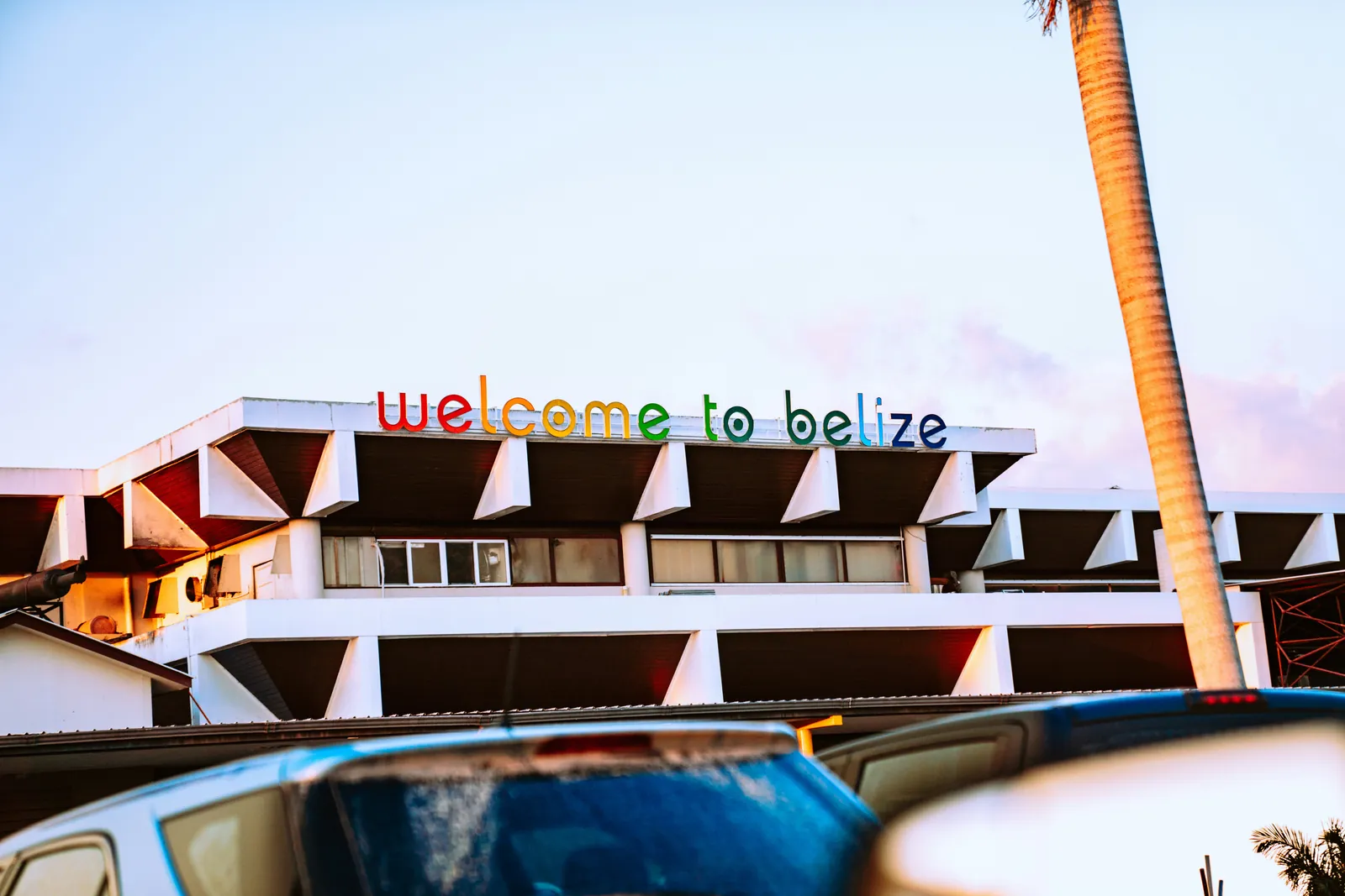 ベリーズの国旗